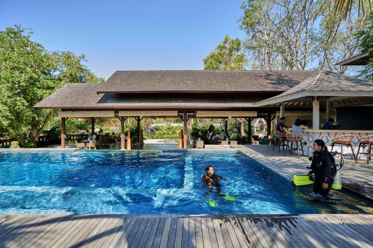 Sudamala Resort, Komodo, Labuan Bajo Exterior photo The swimming pool at the resort